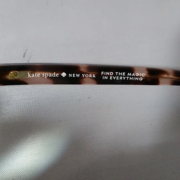 kate spade brand women's eyeglasses and case - Picture 3 of 9